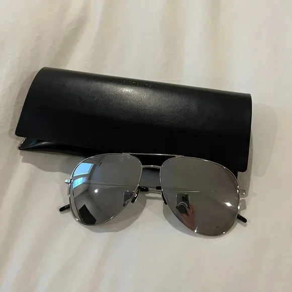 SAINT LAURENT CLASSIC SL11 AVIATOR SUNGLASSES WITH IRON BRIDGE - OXIDIZED SILVER SAINT LAURENT EYEWEAR Classic 11 aviator-style silver-tone  main image 4